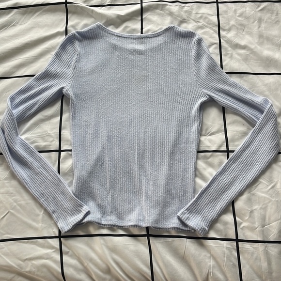 Hollister long sleeve shirt - Picture 4 of 5